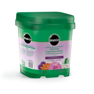 Miracle-Gro® Water Soluble Bloom Booster Plant Food 15-30-15