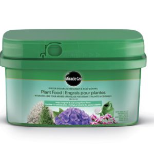 Miracle-Gro® Water Soluble Evergreen & Acid-Loving Plant Food 28-10-10 500 g