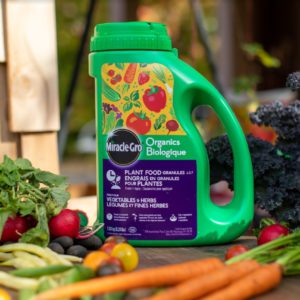 Miracle Gro Organics Plant Food Granules
