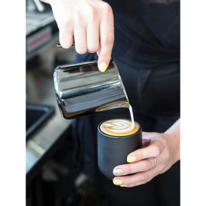 Eddy Steaming Pitcher product image