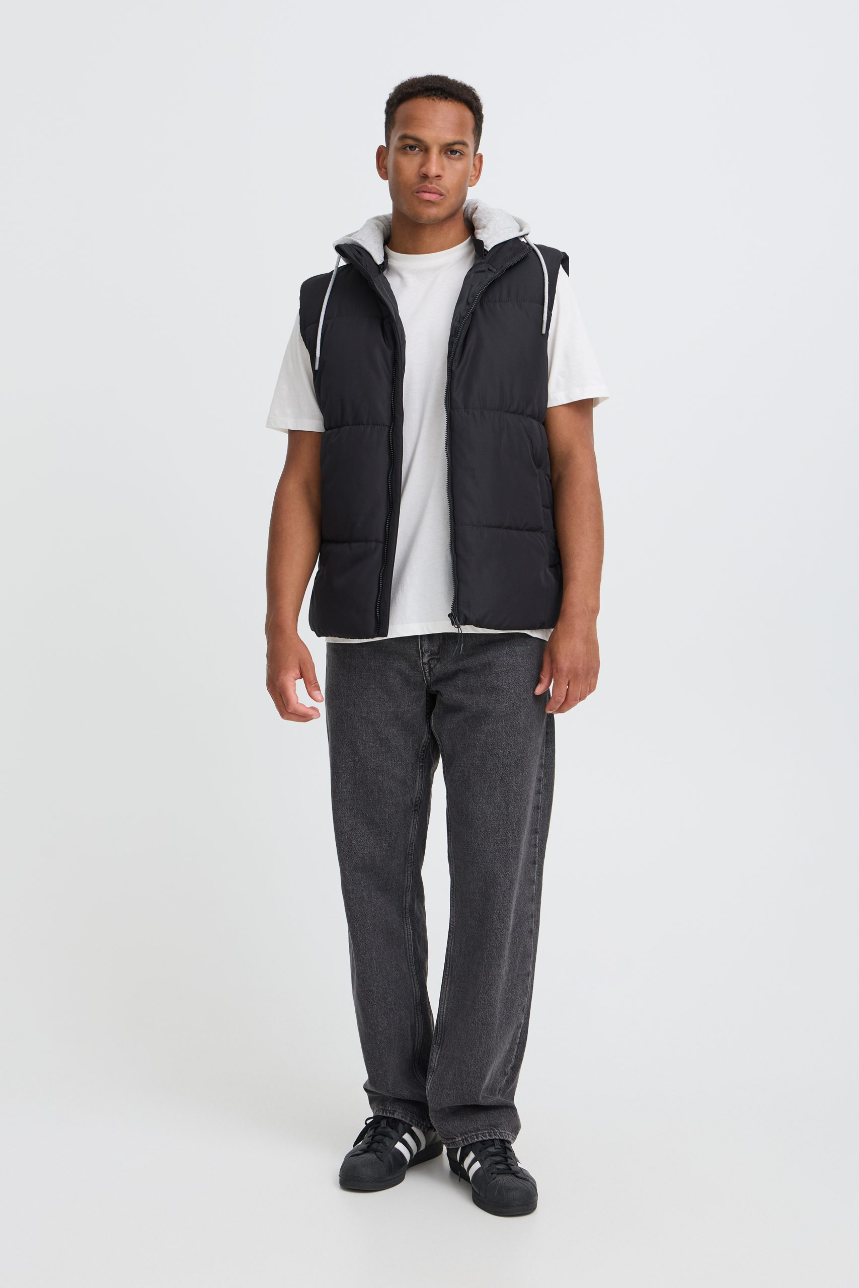 Blends - Elwin Vest With Jersey Hood